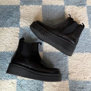 Tara Round-Toe Leather Chelsea Boots